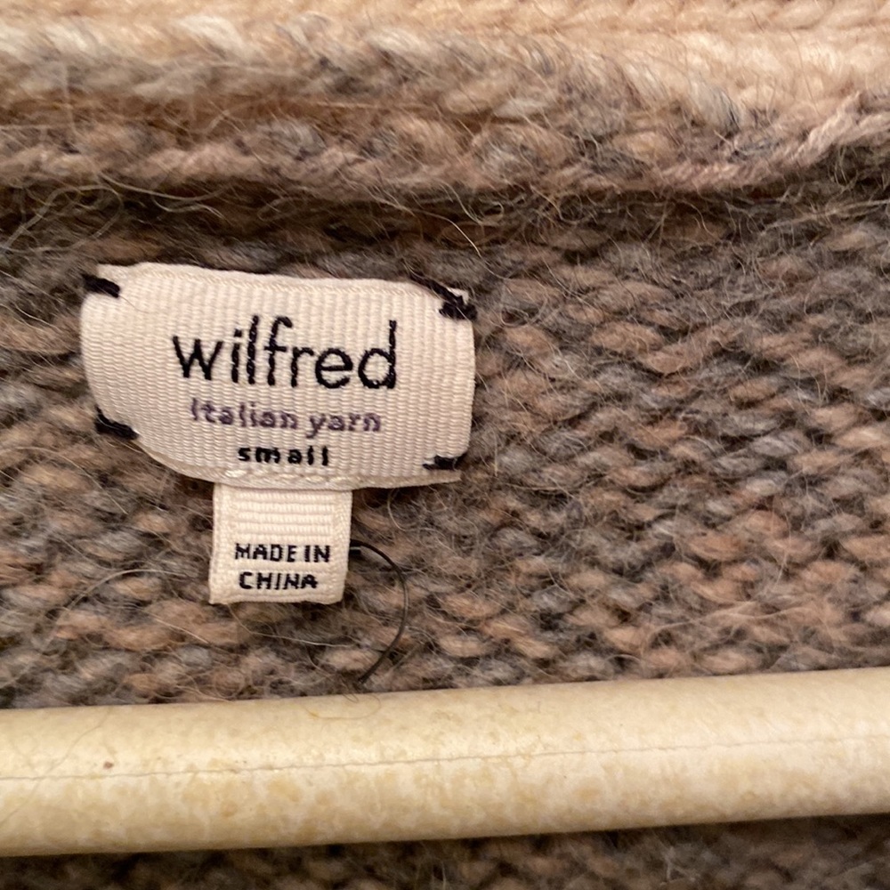 Wilfred Cardigan - Picture 2 of 2